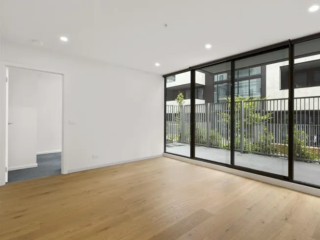 Stunning 2 Bedroom Apartment in Balwyn with Spacious Balcony