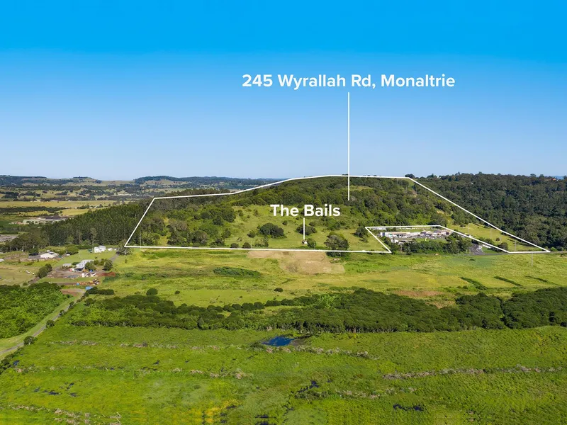 A Rare Offering –  Large Parcel of Land with Stunning Views, Minutes from Lismore CBD