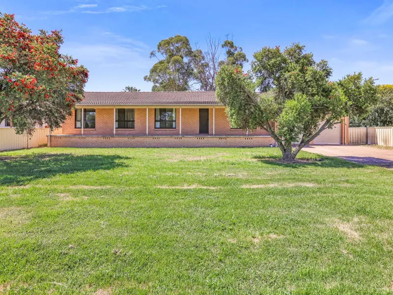 4 bedroom family home on significant block