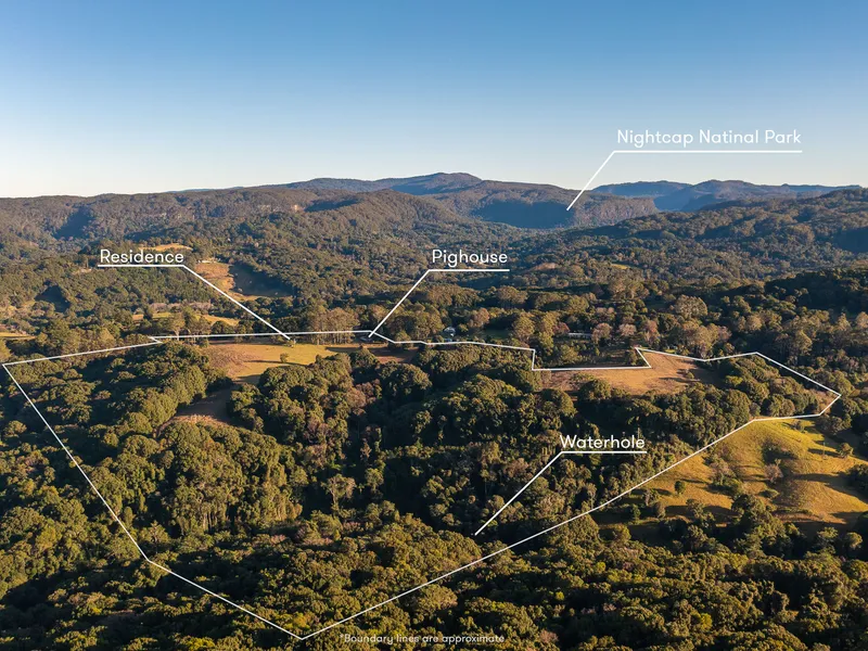 Elevated 80 Acre Parcel of Land in Stunning Hinterland