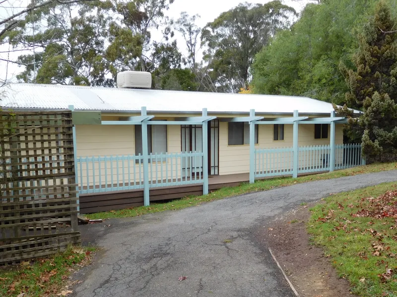 Cute 2 Bedroom with large backyard