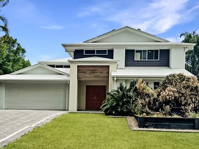 Spacious & Immaculately Presented Family Home In Peaceful Location