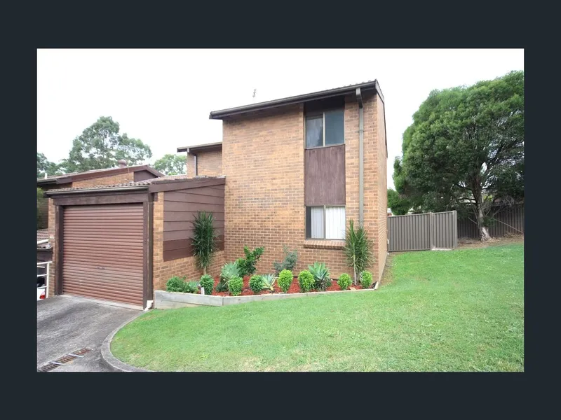 Neat and Tidy Townhouse!