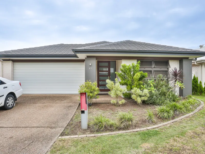 BEAUTIFUL MODERN STYLE FAMILY HOME FOR SALE!