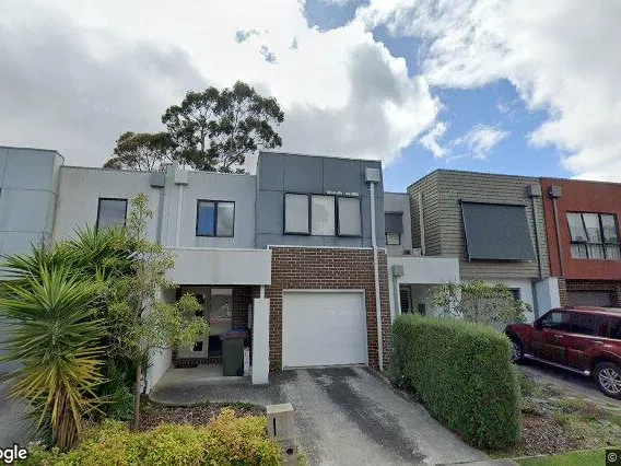 Stunning 3-Bedroom Townhouse in Croydon