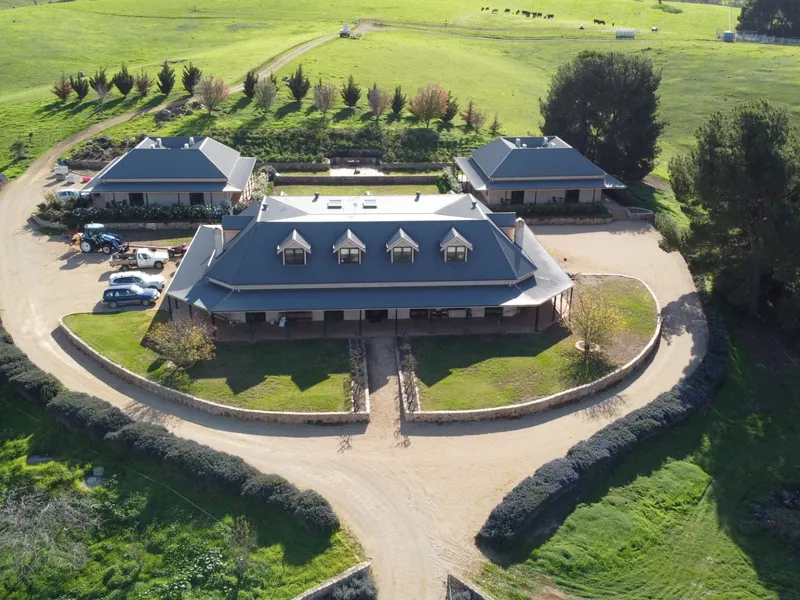 Abbotsford Country House | Tranquil Barossa Lifestyle and Home Business Opportunity