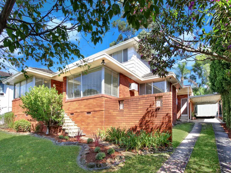 Perfect Location! Matthew Pearce Catchment!