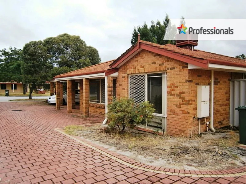 LARGE SPACIOUS HOME - Close to Curtin University!!