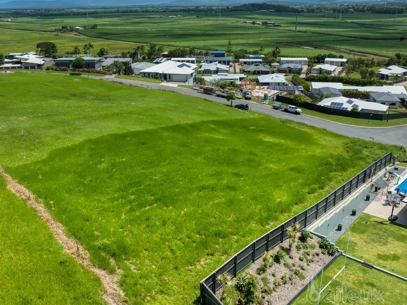 Prime 2026m2 block in premier estate