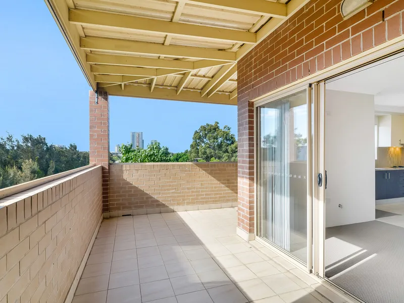 Large, modern and affordable