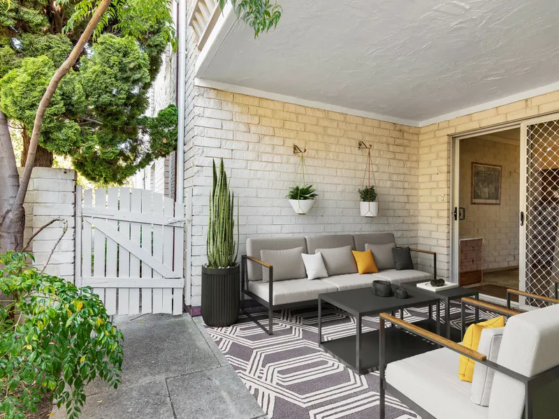 Private Courtyard Oasis