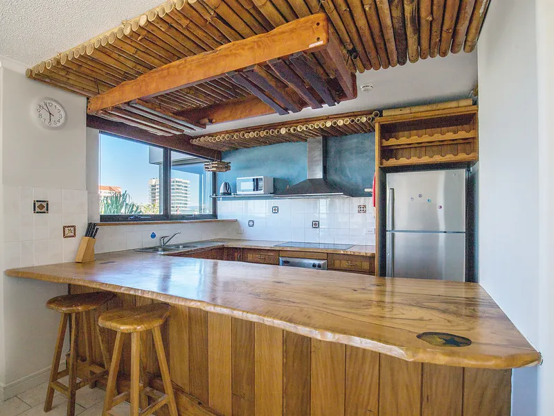 Two Bedroom Fully Furnished Unit!