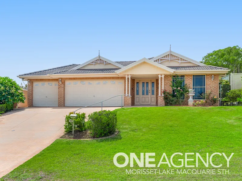 Room For All The Family!!