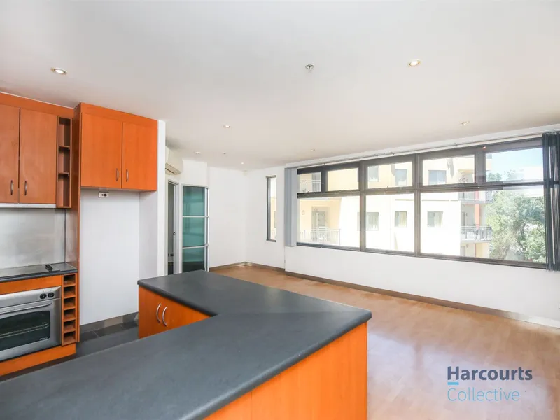 Stylish City Fringe Apartment!