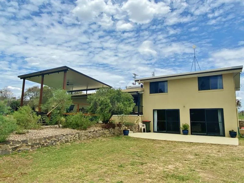 Relax and Enjoy Country Living