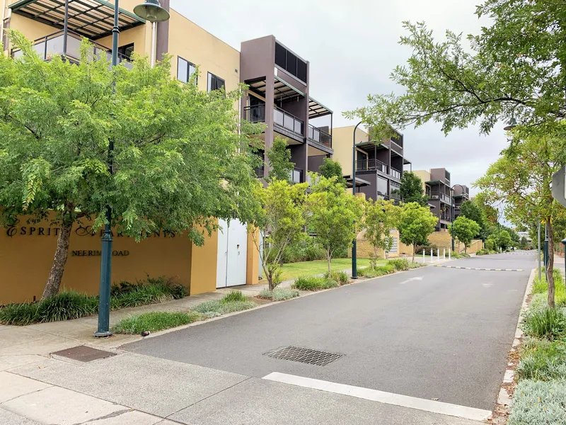 Elevated Apartment Living In Fantastic Location