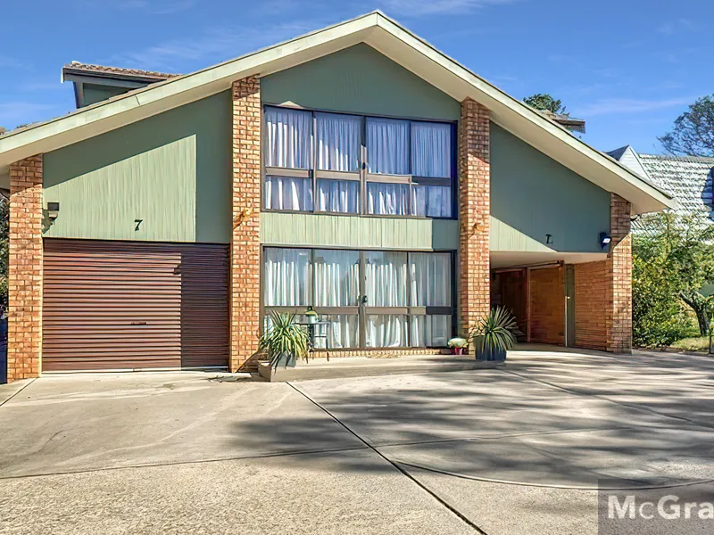 FURNISHED 3 BEDROOM UNIT