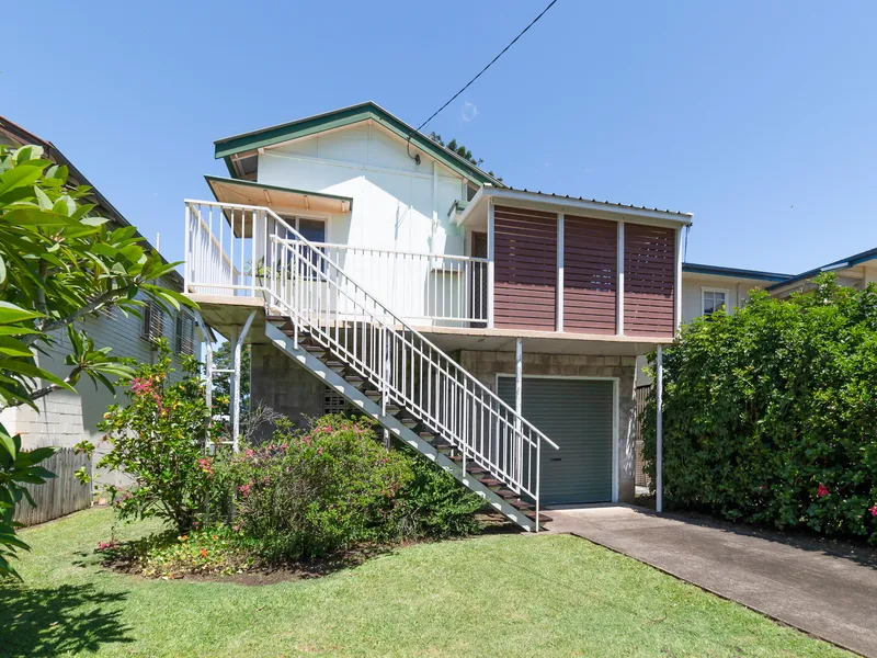 1940's Much Loved Home