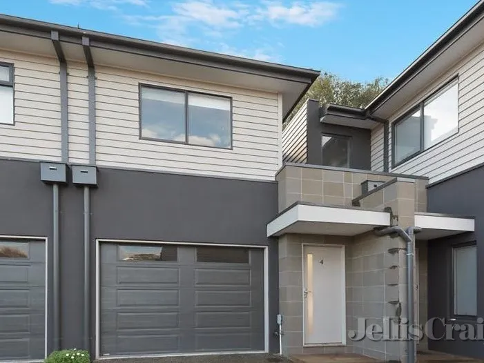 Superbly located and beautifully appointed 2 bed/2 ensuite townhome