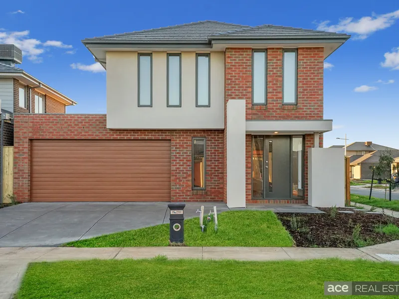 Spacious & Immaculately Presented Family Home In Peaceful Locale