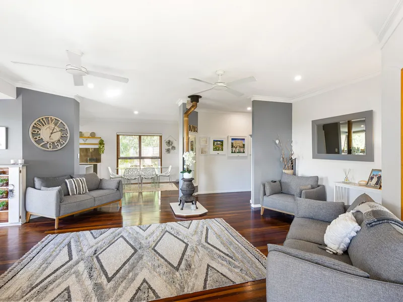 Fully Furnished Buderim Queenslander!