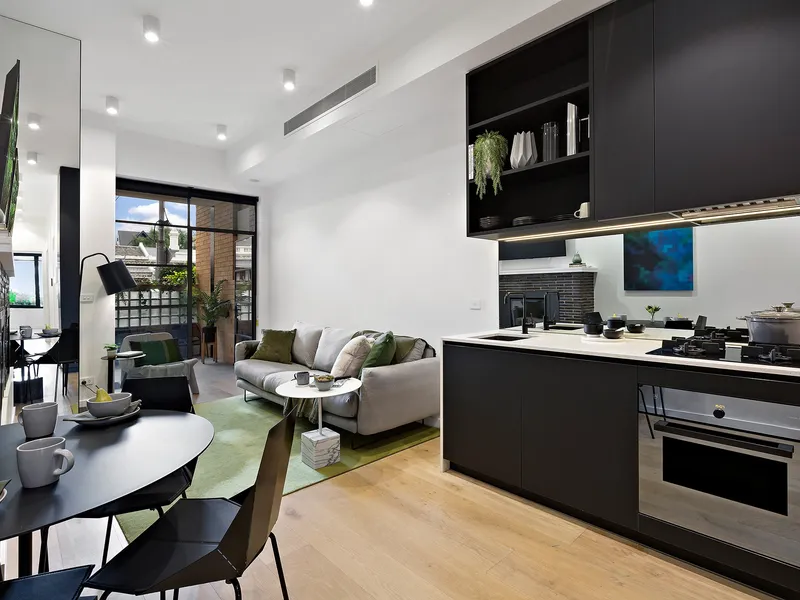 Boutique Ground Floor Apartment - 6 Months Lease