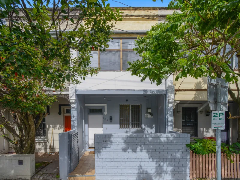 Quintessential Newtown living