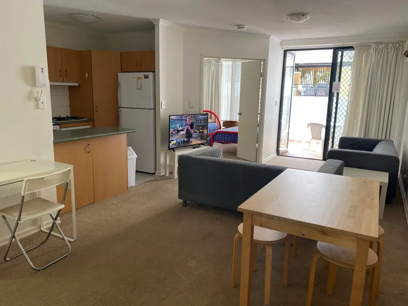 FULLY FURNISHED 2 BEDROOM APARTMENT WITH ONE CARPARK GROUND FLOOR