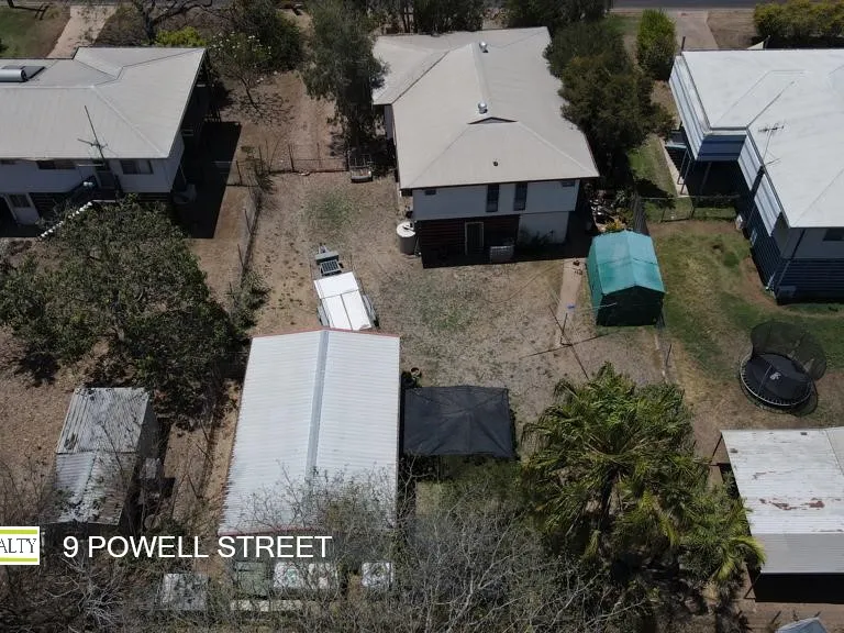 NEAT & COMPLETE 3 BED 2 BATH HIGH-SET WITH DOUBLE BAY SHED - LEGAL HEIGHTS UNDERNEATH - EXCELLENT RETURNS!