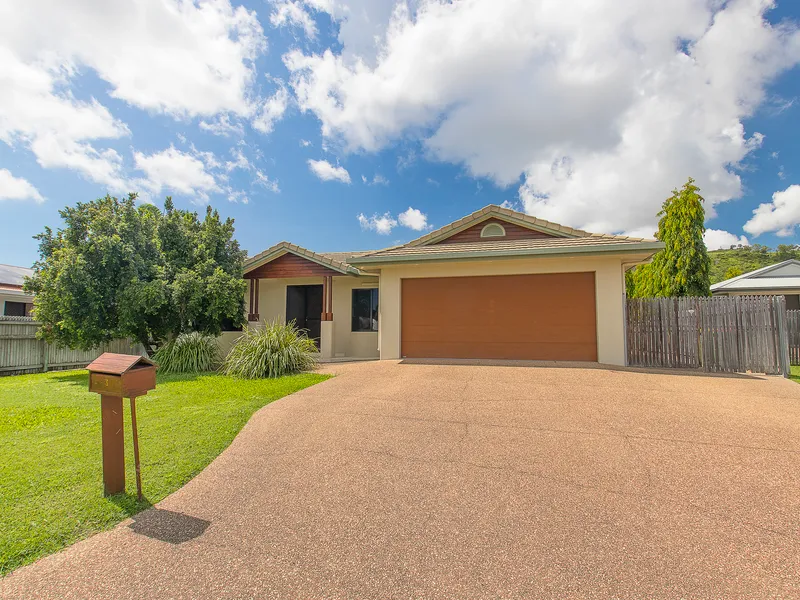 Boasting with Beauty on Buller Close!