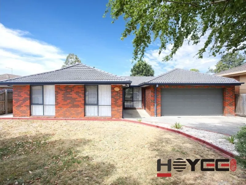 Stylish Home in Courtenay Gardens Estate - Perfect for Families!