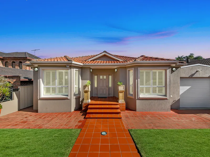 Elegant family brick home and self contained retreat set on 532.8sqm block