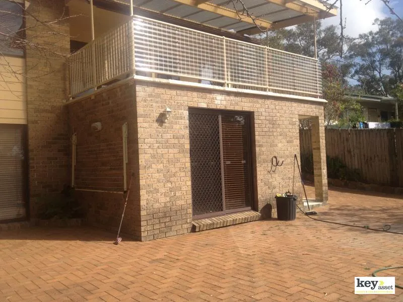 Immaculately Presented 2 Bedroom Granny Flat!