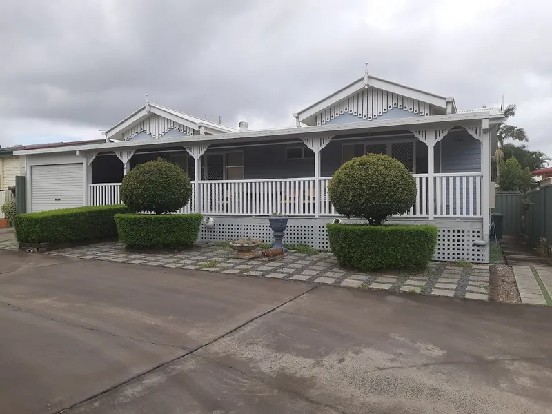 Double gable bungalow in over 50's resort