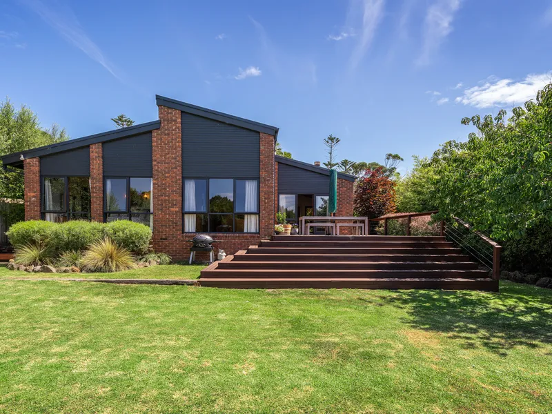 Rare Flinders Village Opportunity