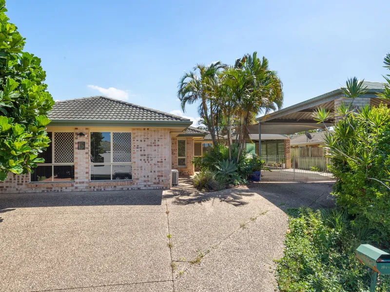 Huge entertaining space in Rothwell