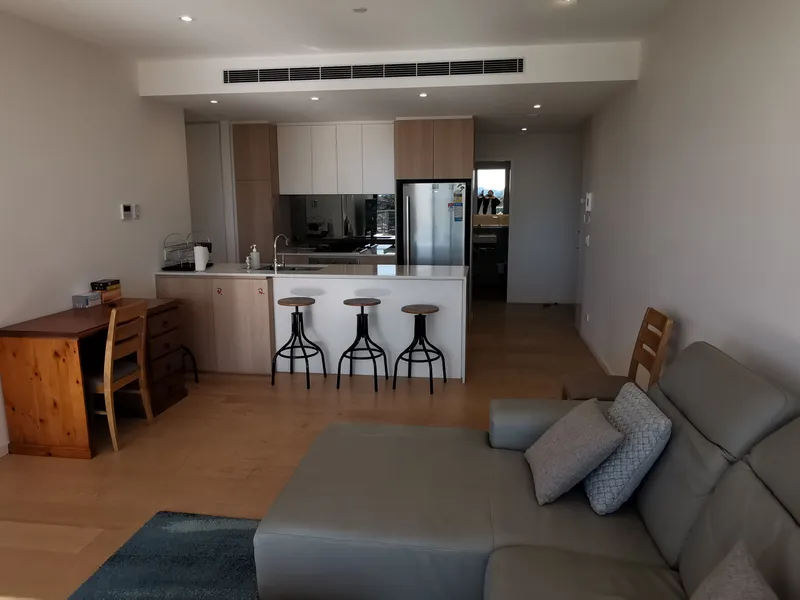 Fully furnished 2 bedrooms apartment for leasing with good high level view