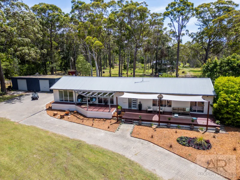 Coastal Farmhouse Retreat for Rent #