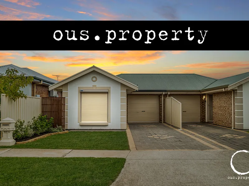 REFRESHINGLY RENOVATED & FIT FOR A BETTER-THAN-THE-ROYALS LIFESTYLE