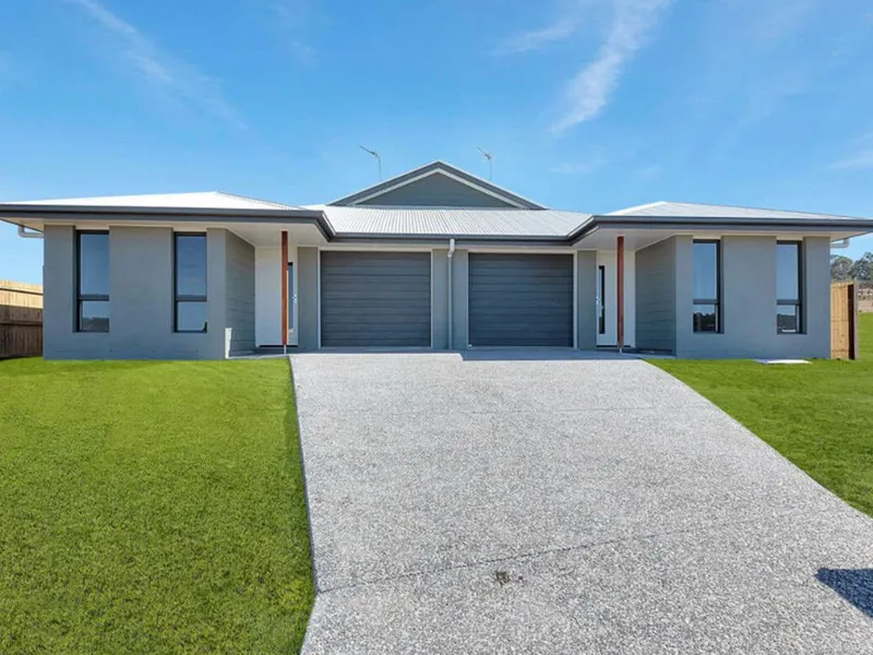 Modern Three Bedroom Unit In Quiet Street Of Drayton!