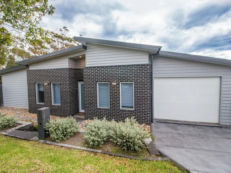 Contemporary two bedroom home