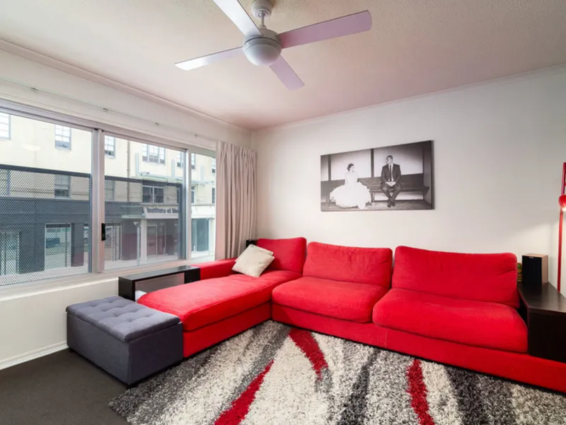 PRICE DROP! – OWNERS HAVE PURCHASED ELSEWHERE!! Perfect for Home Buyers & Investors alike – Central Valley Location!!!