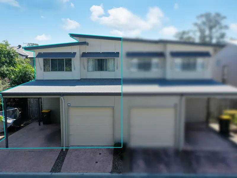 Modern 3 Bedroom Townhouse