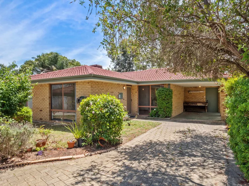 3 BEDROOM - VILLA LIVING