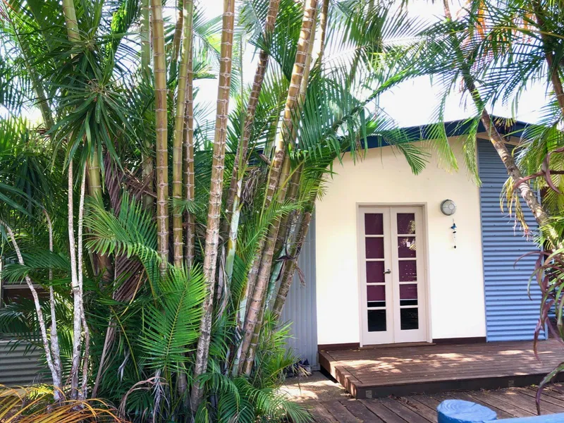 Low set home on Scotts Road would suit investor or homebuyer.