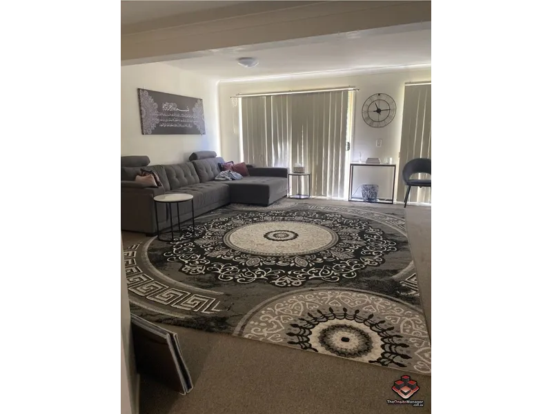 Spacious 3 Bedroom Townhouse