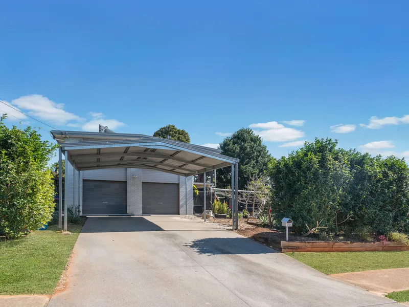 SPACIOUS HIGH-SET in PRIME POSITION