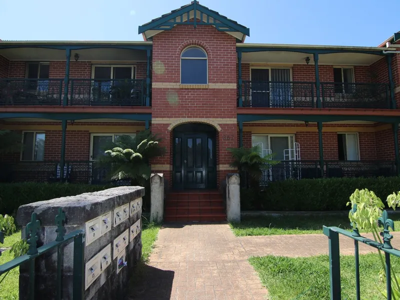 2 Bedrooms in the Heart of Marrickville