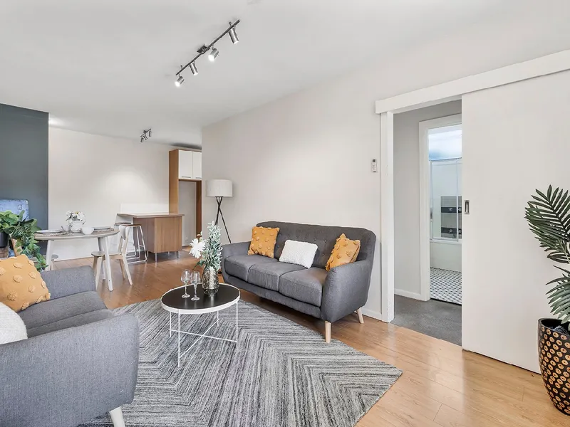 Vibrant connection, tranquil location