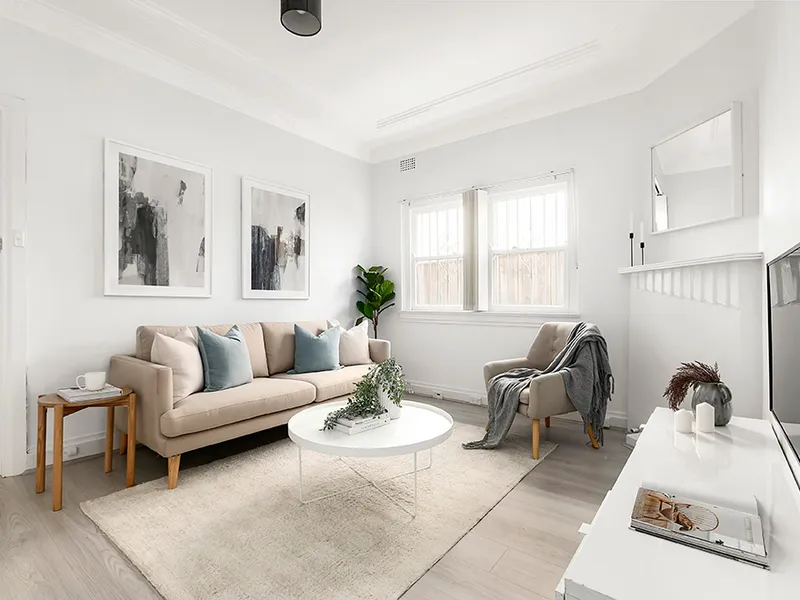 Superb beachside apartment in sought-after Clovelly enclave